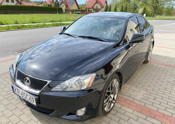 Lexus IS cena 34000 przebieg: 169000, rok produkcji 2006 z Ścinawa małe 154